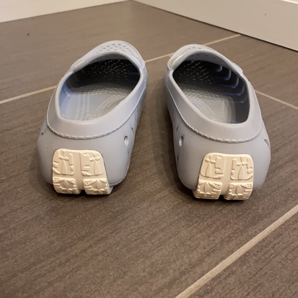 Floafers - Picture 3 of 8